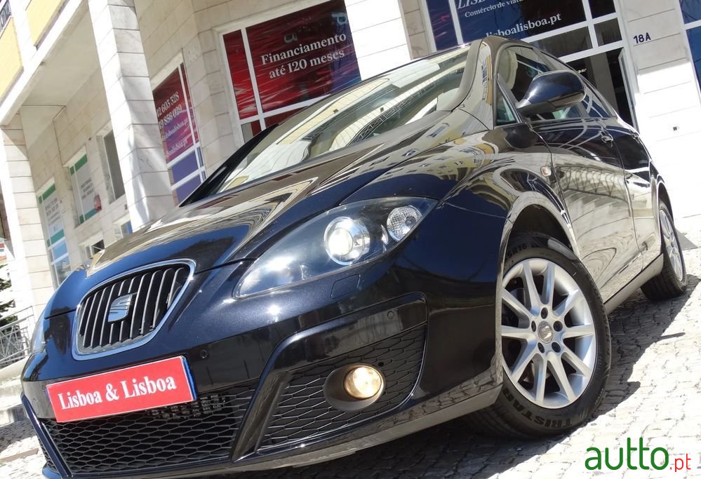 2010' SEAT Altea photo #1