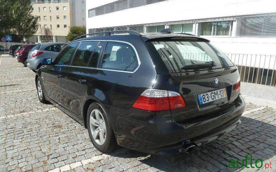 2008' BMW 520 photo #2