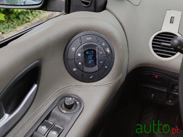 2006' Renault Espace photo #5