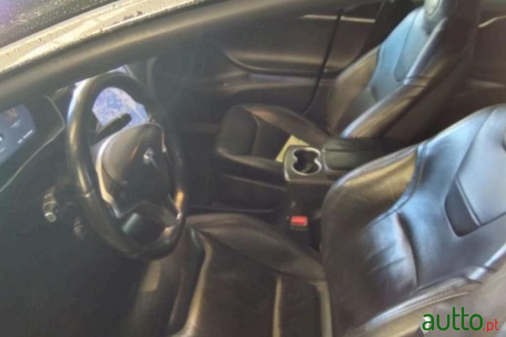 2016' Tesla Model S photo #3