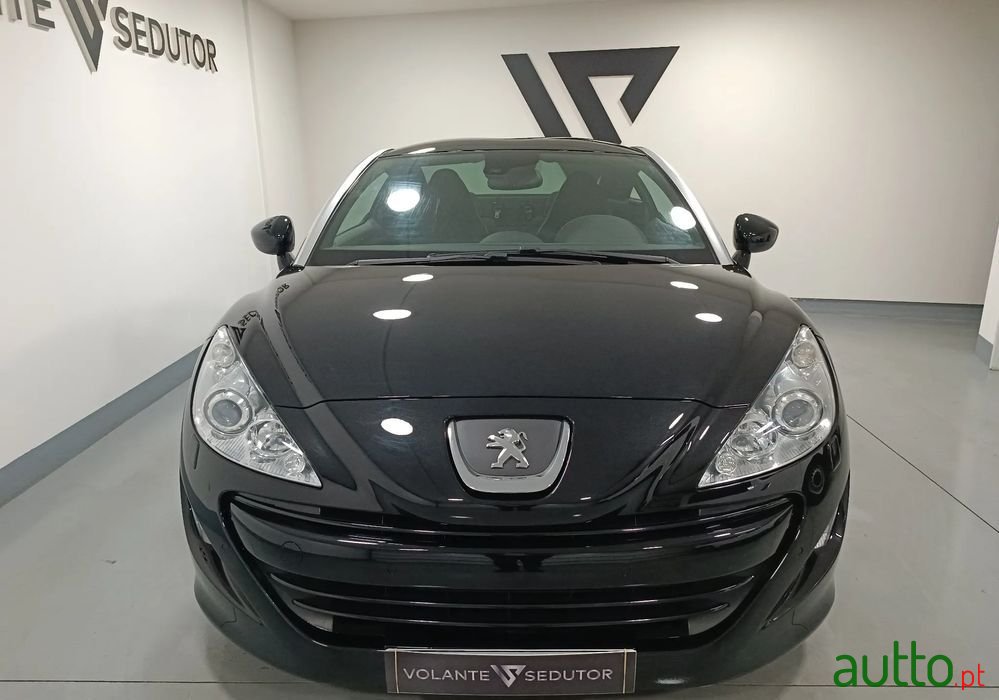 2012' Peugeot RCZ photo #2