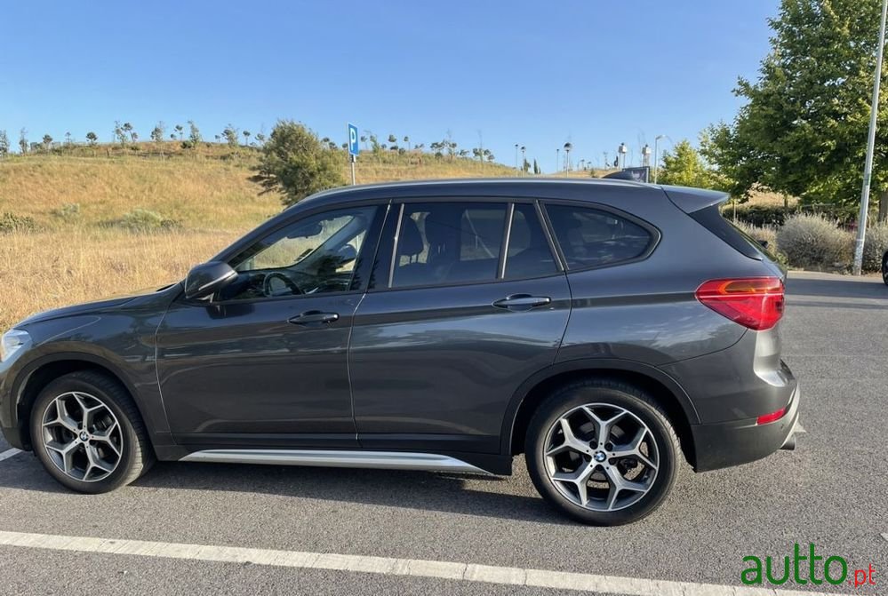 2017' BMW X1 16 D Sdrive photo #5