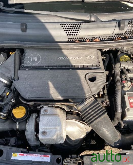 2011' Fiat 500 photo #5