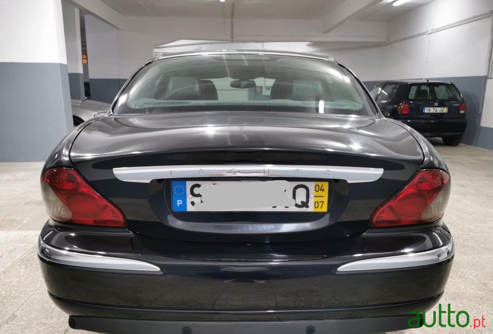 2004' Jaguar X-Type photo #5