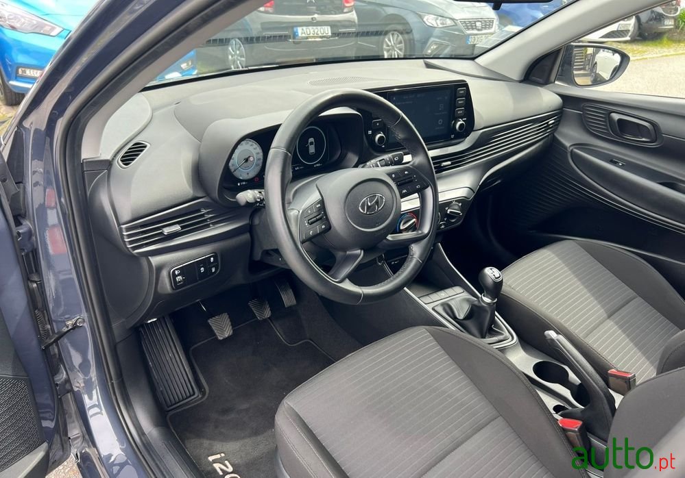 2022' Hyundai i20 1.2 Comfort photo #6
