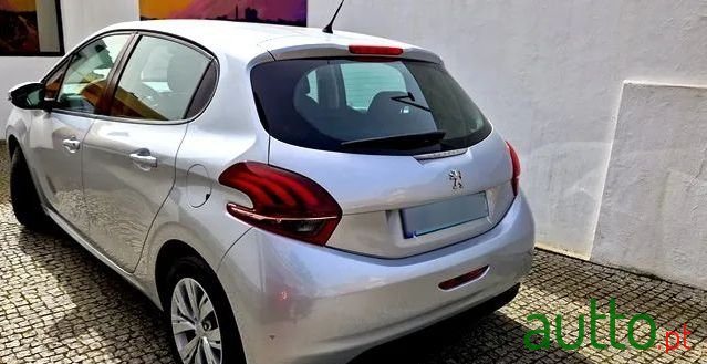 2016' Peugeot 208 photo #4