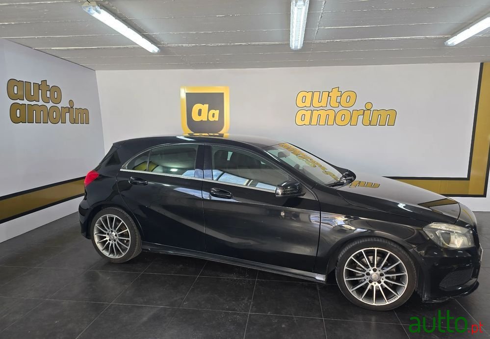 2015' Mercedes-Benz Classe A photo #3