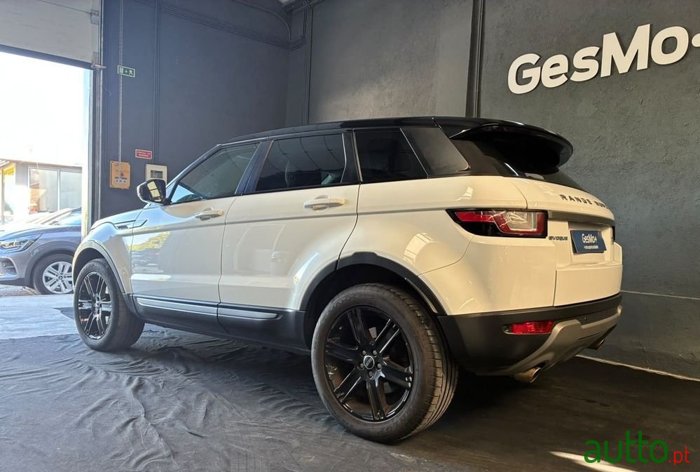 2017' Land Rover Range Rover Evoque photo #5