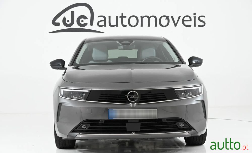 2023' Opel Astra 1.2 T Elegance photo #5