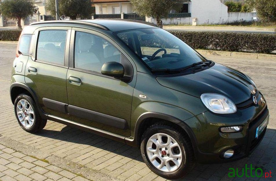 2013' Fiat Panda 1.3 16V Multijet Trekking photo #2