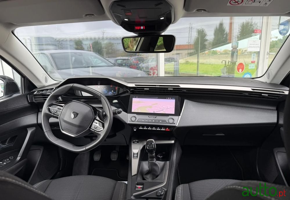 2023' Peugeot 308 Sw photo #2