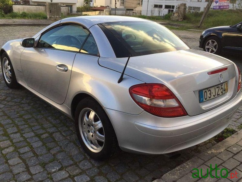 2005' Mercedes-Benz Slk-200 photo #1