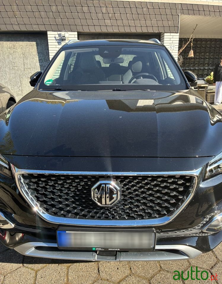 2022' MG EHS Luxury photo #4