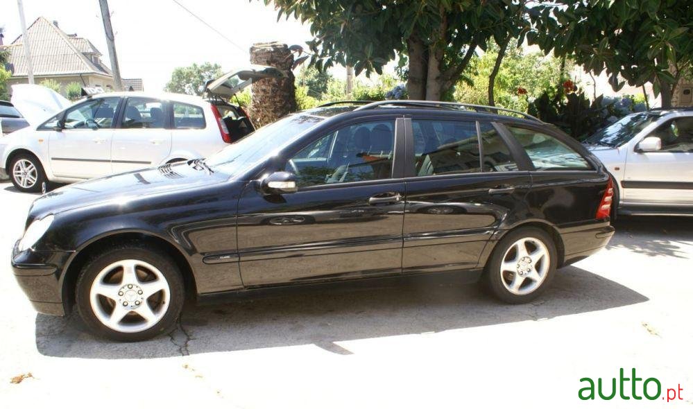 2001' Mercedes-Benz C-180 Classic photo #1