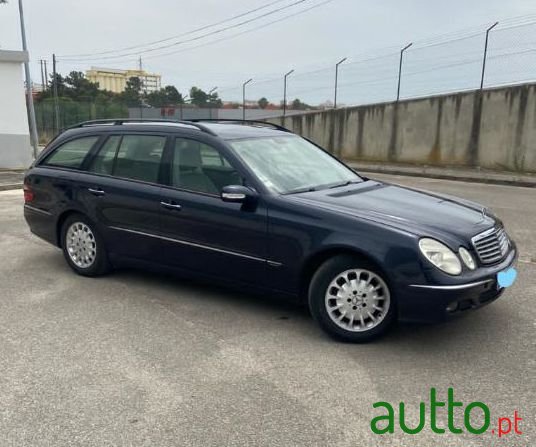 2006' Mercedes-Benz 280 photo #3