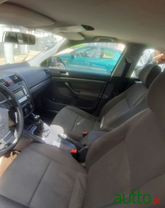 2008' Volkswagen Jetta photo #1