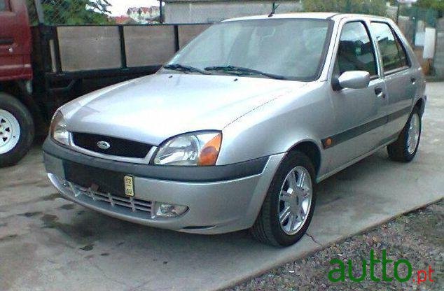 2002' Ford Fiesta 1.25 Ghia photo #1