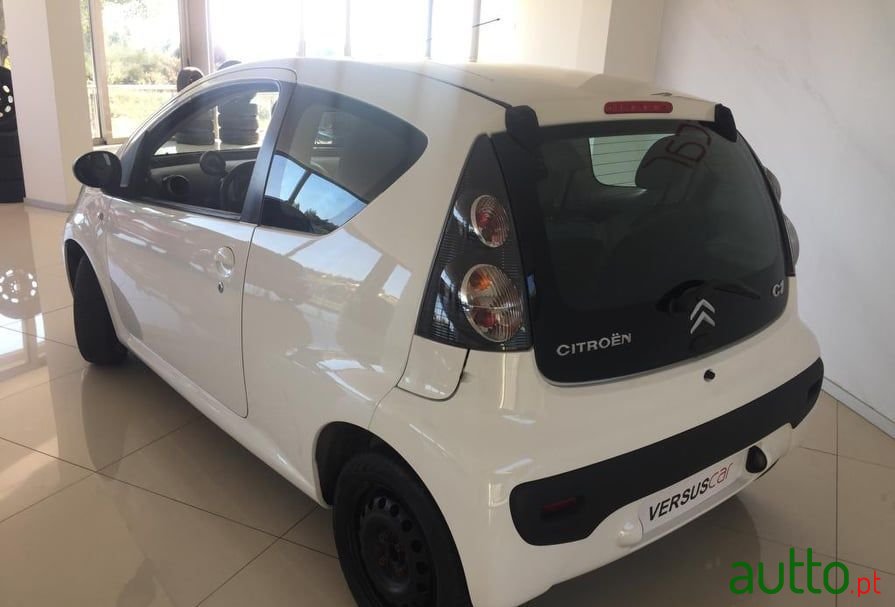 2009' Citroen C1 photo #5
