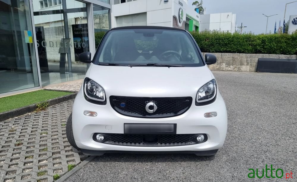 2020' Smart Fortwo Electric Drive Passion photo #6