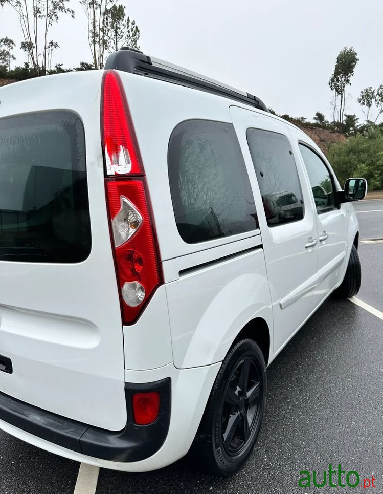 2012' Renault Kangoo photo #5