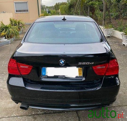 2009' BMW 320 D Navigation photo #4