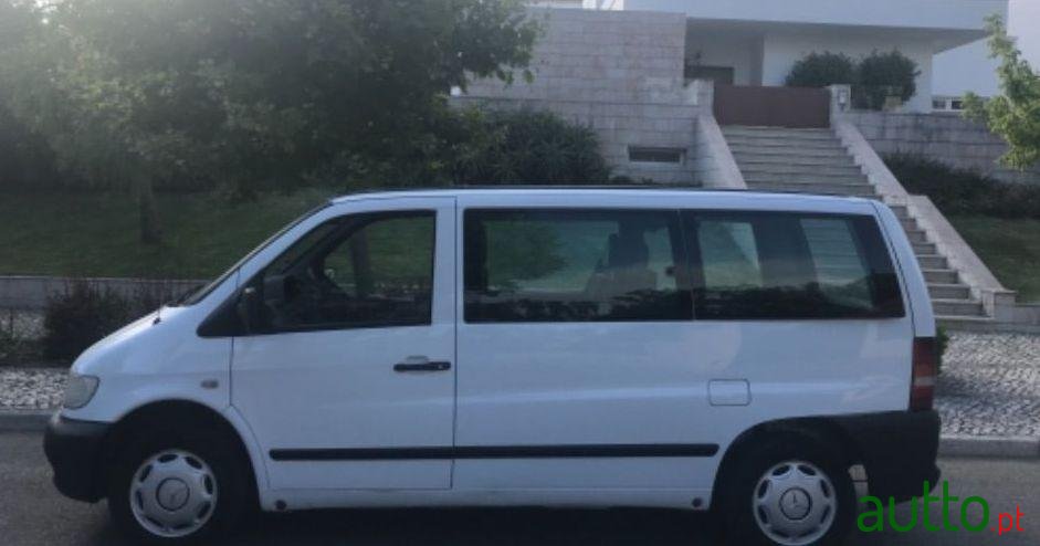 2003' Mercedes-Benz Vito 6 Lugares photo #1