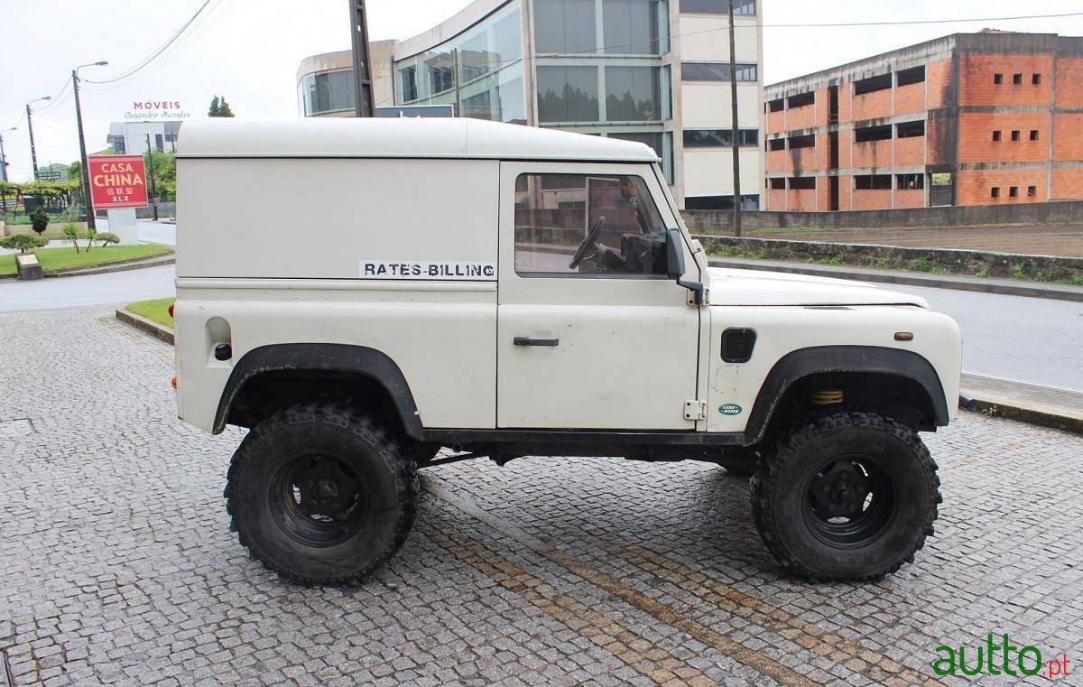 1999' Land Rover Defender 90 90 2.5 TD5 photo #2