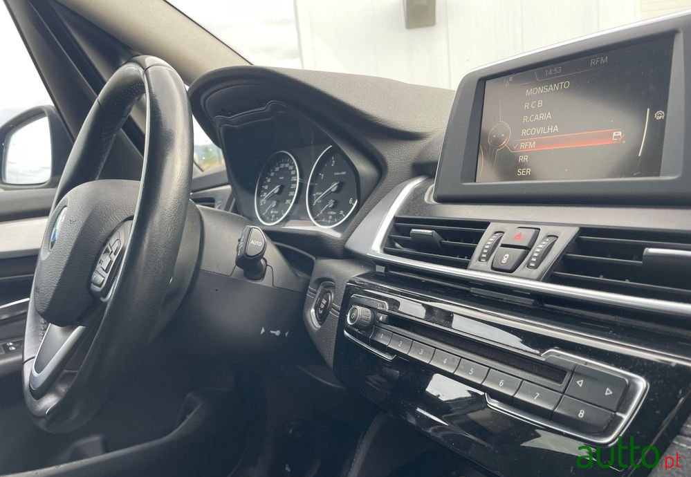 2016' BMW 216 Gran Tourer D Line Sport photo #5