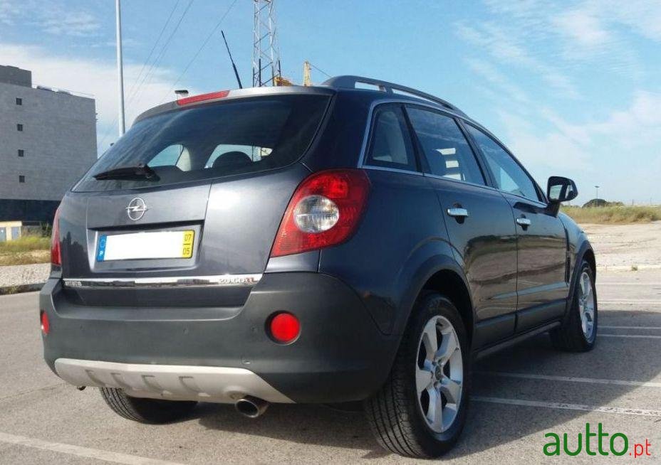 2007' Opel Antara 2.0 Cdti photo #1