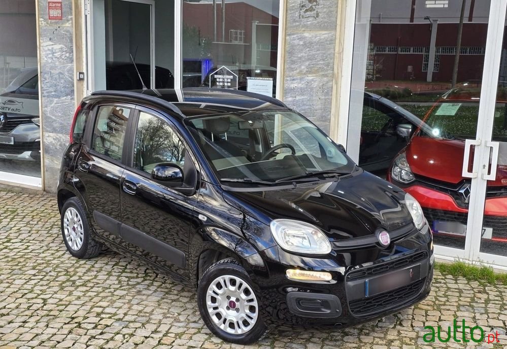 2014' Fiat Panda 1.2 Lounge photo #3