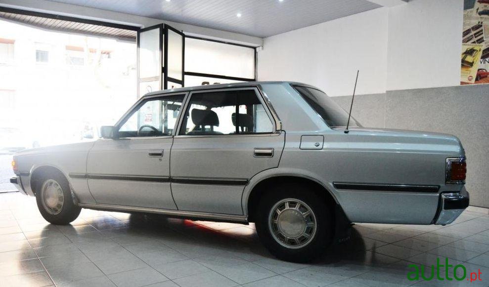 1982' Toyota Crown 2.2 photo #1