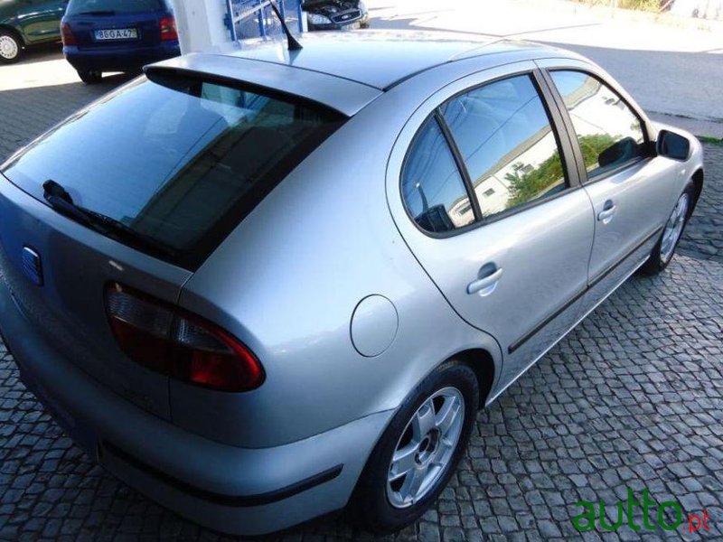 2000' SEAT Leon 1.6 16V Signo photo #1