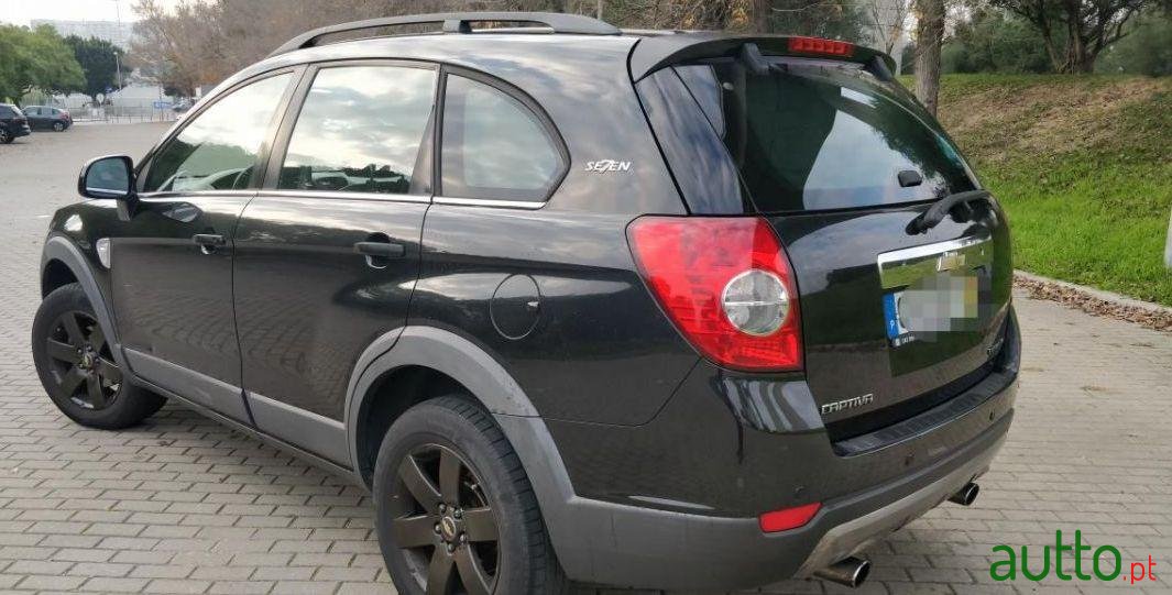 2008' Chevrolet Captiva photo #3