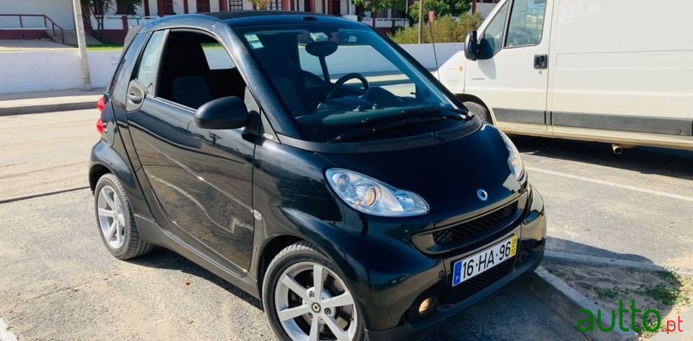 2008' Smart Fortwo photo #2