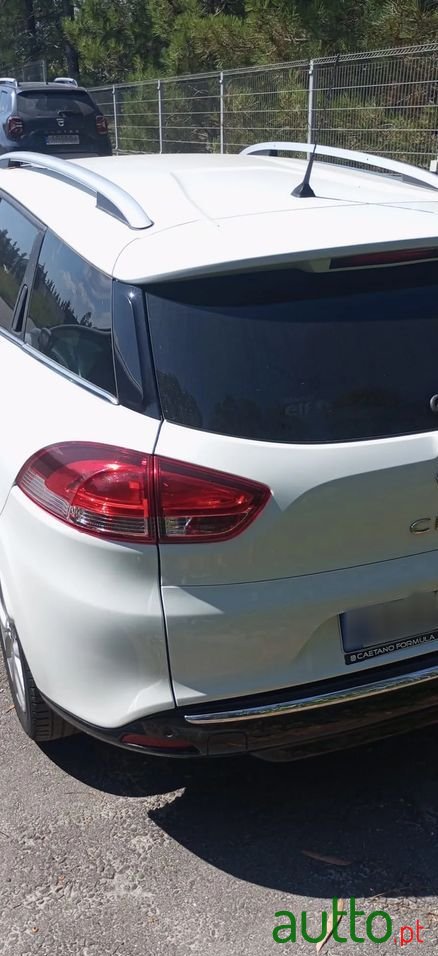 2019' Renault Clio 1.5 Dci Gt Line photo #2