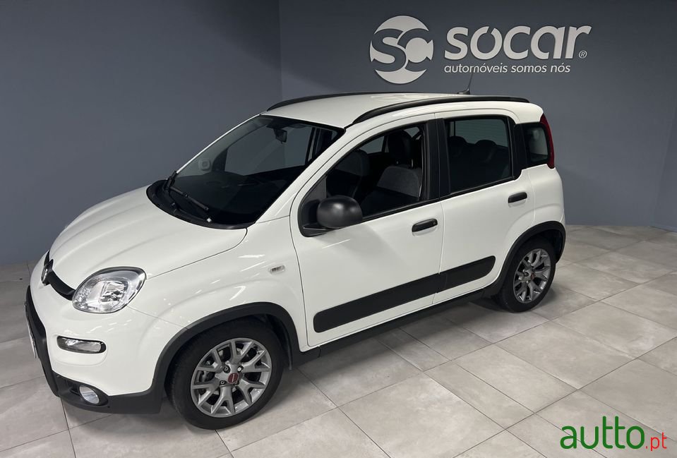 2020' Fiat Panda photo #5