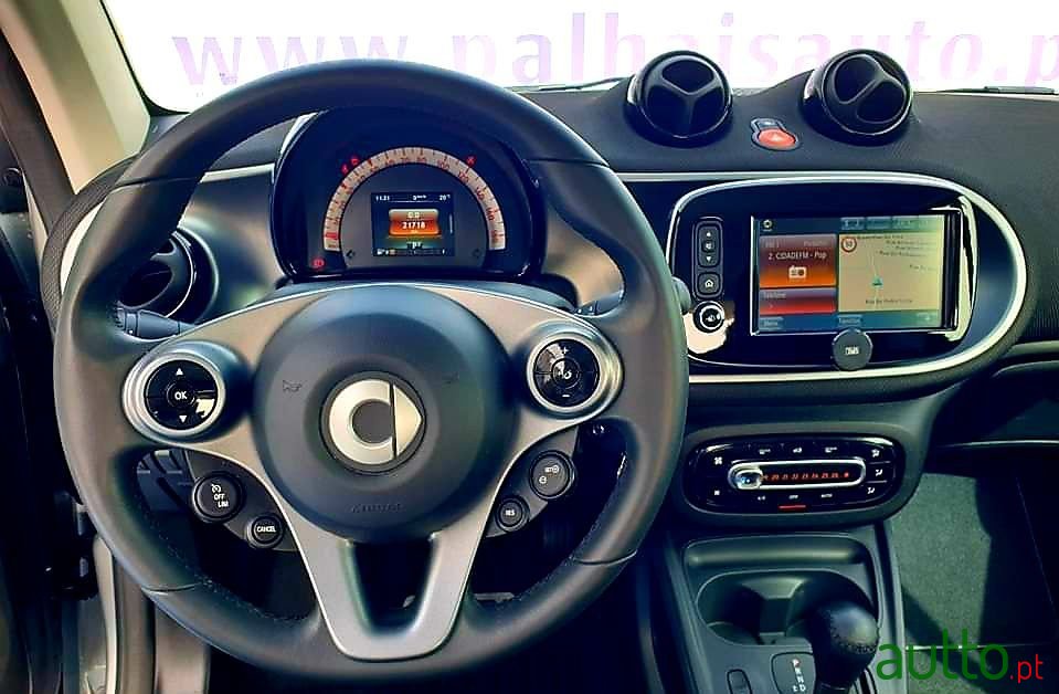 2018' Smart Fortwo photo #5
