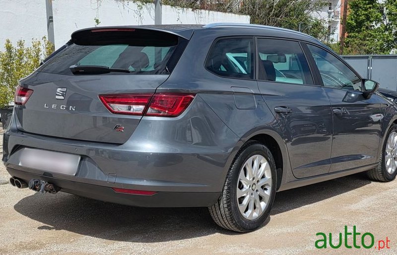 2014' SEAT Leon St 1.6 Tdi Style S/S photo #3