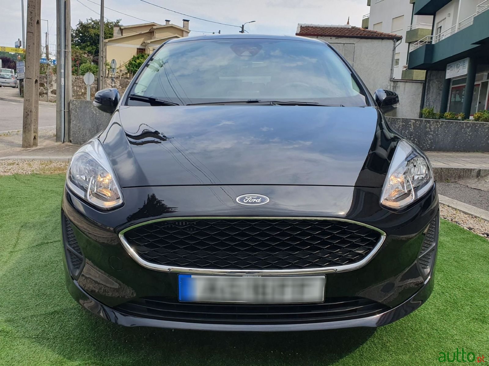 2021' Ford Fiesta photo #2