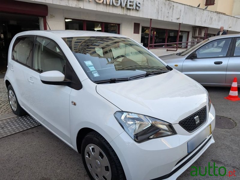 2014' SEAT Mii 1.0 Entry photo #5