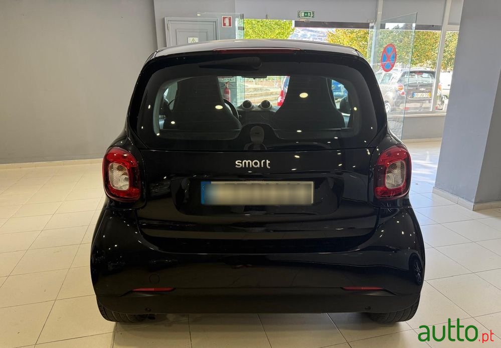 2015' Smart Fortwo 1.0 Passion 71 photo #5