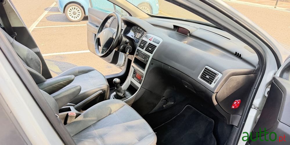 2007' Peugeot 307 Sw photo #6