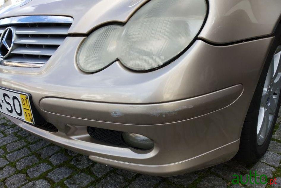2001' Mercedes-Benz C-180 photo #2