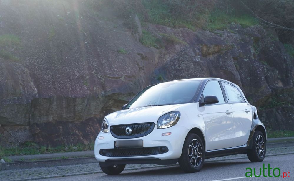 2019' Smart Forfour 0.9 Passion 90 photo #6