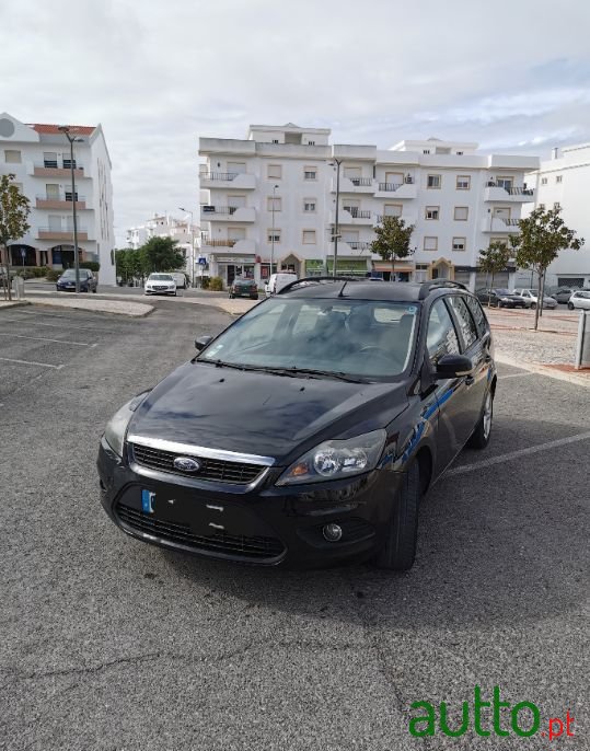 2009' Ford Focus Sw photo #1