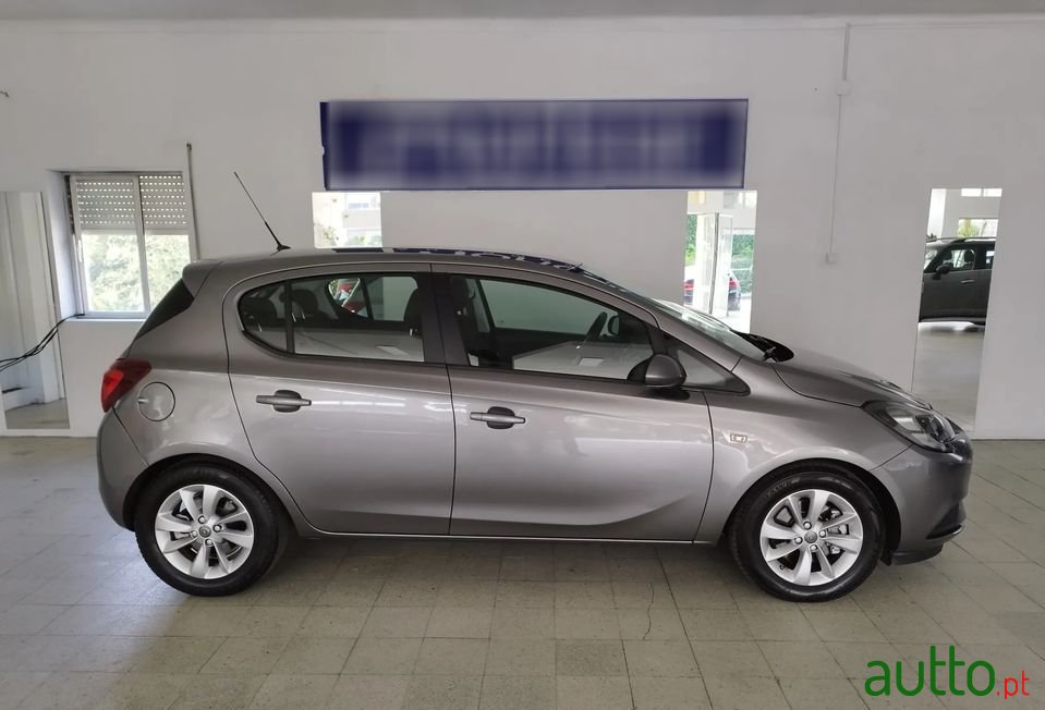 2018' Opel Corsa photo #2