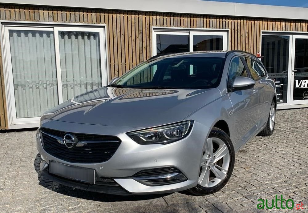 2019' Opel Insignia Sports Tourer photo #1
