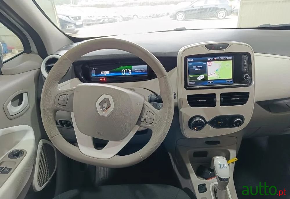 2018' Renault Zoe photo #4
