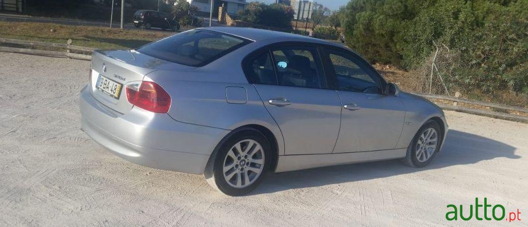 2005' BMW 320 D photo #2