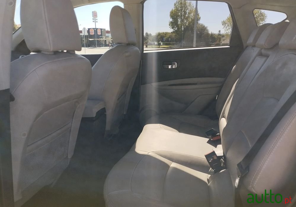 2011' Nissan Qashqai photo #5